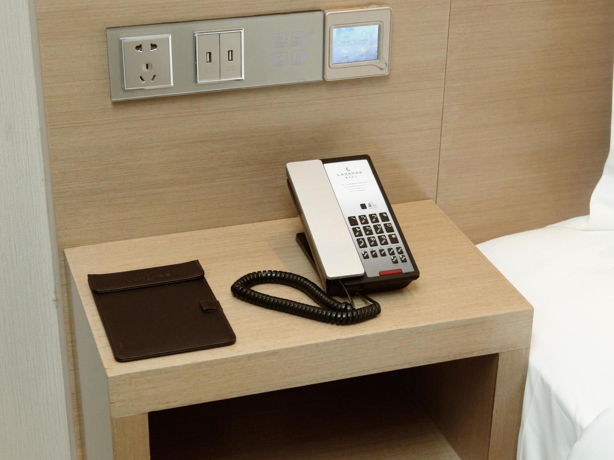 Lavande Hotel Zhuhai Gongbei Port Square מראה חיצוני תמונה