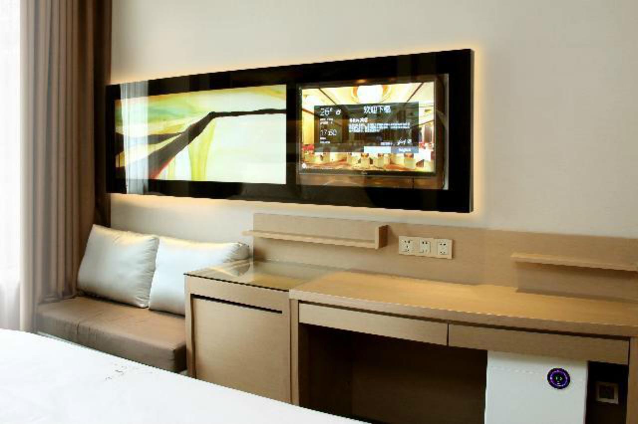 Lavande Hotel Zhuhai Gongbei Port Square מראה חיצוני תמונה