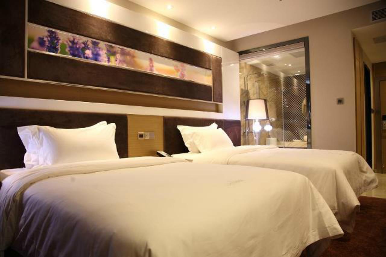 Lavande Hotel Zhuhai Gongbei Port Square מראה חיצוני תמונה
