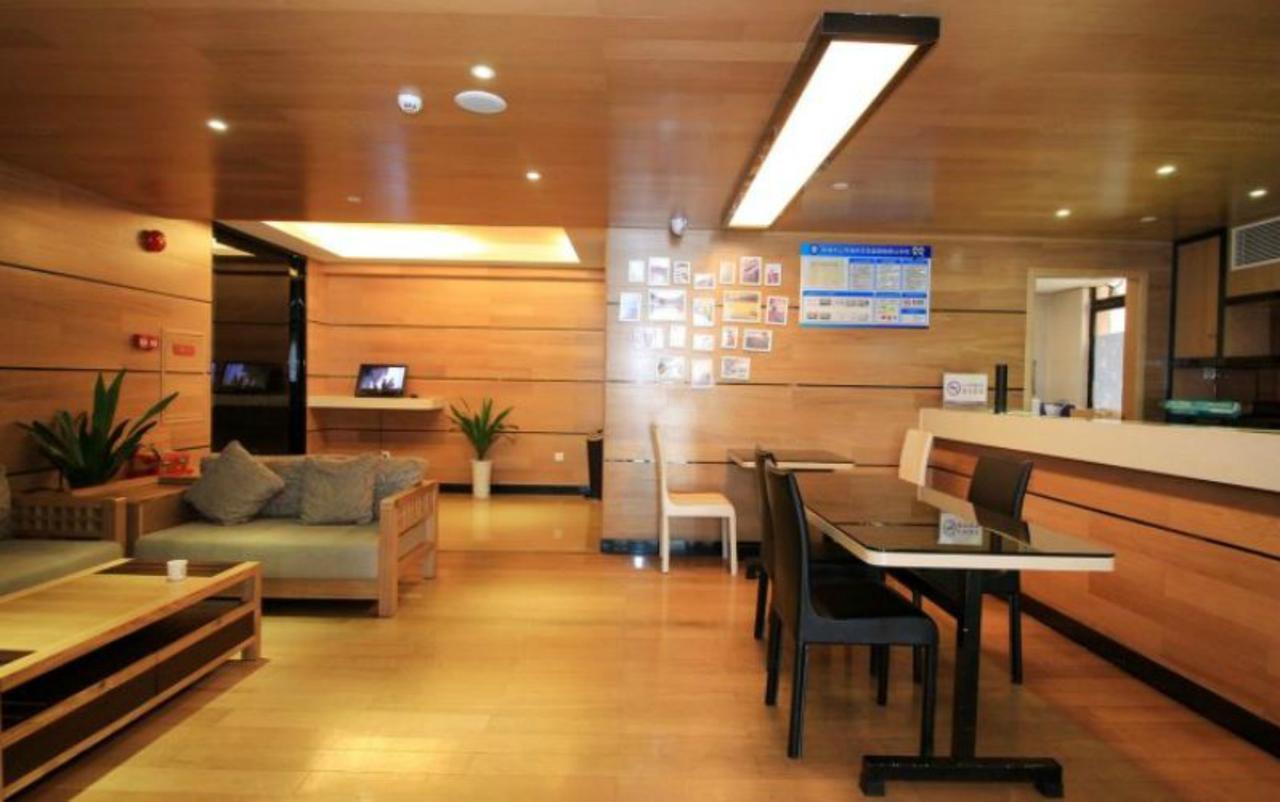 Lavande Hotel Zhuhai Gongbei Port Square מראה חיצוני תמונה